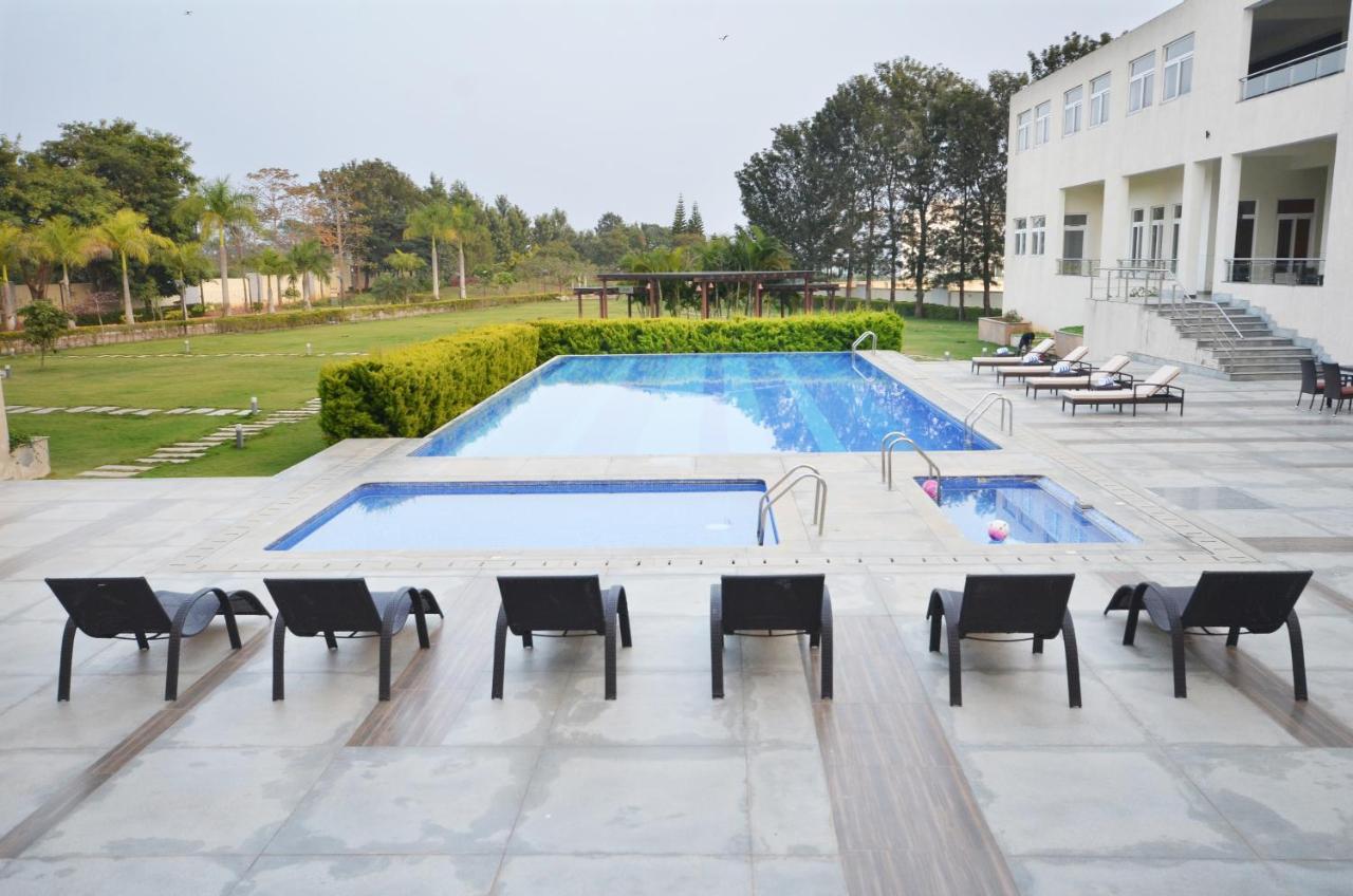 Spree Resort At Century Wintersun Dod Ballāpur Exterior photo