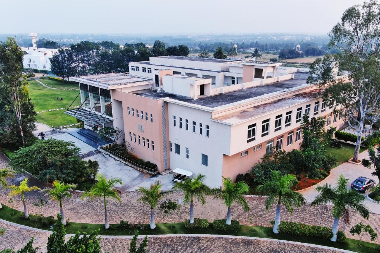 Spree Resort At Century Wintersun Dod Ballāpur Exterior photo