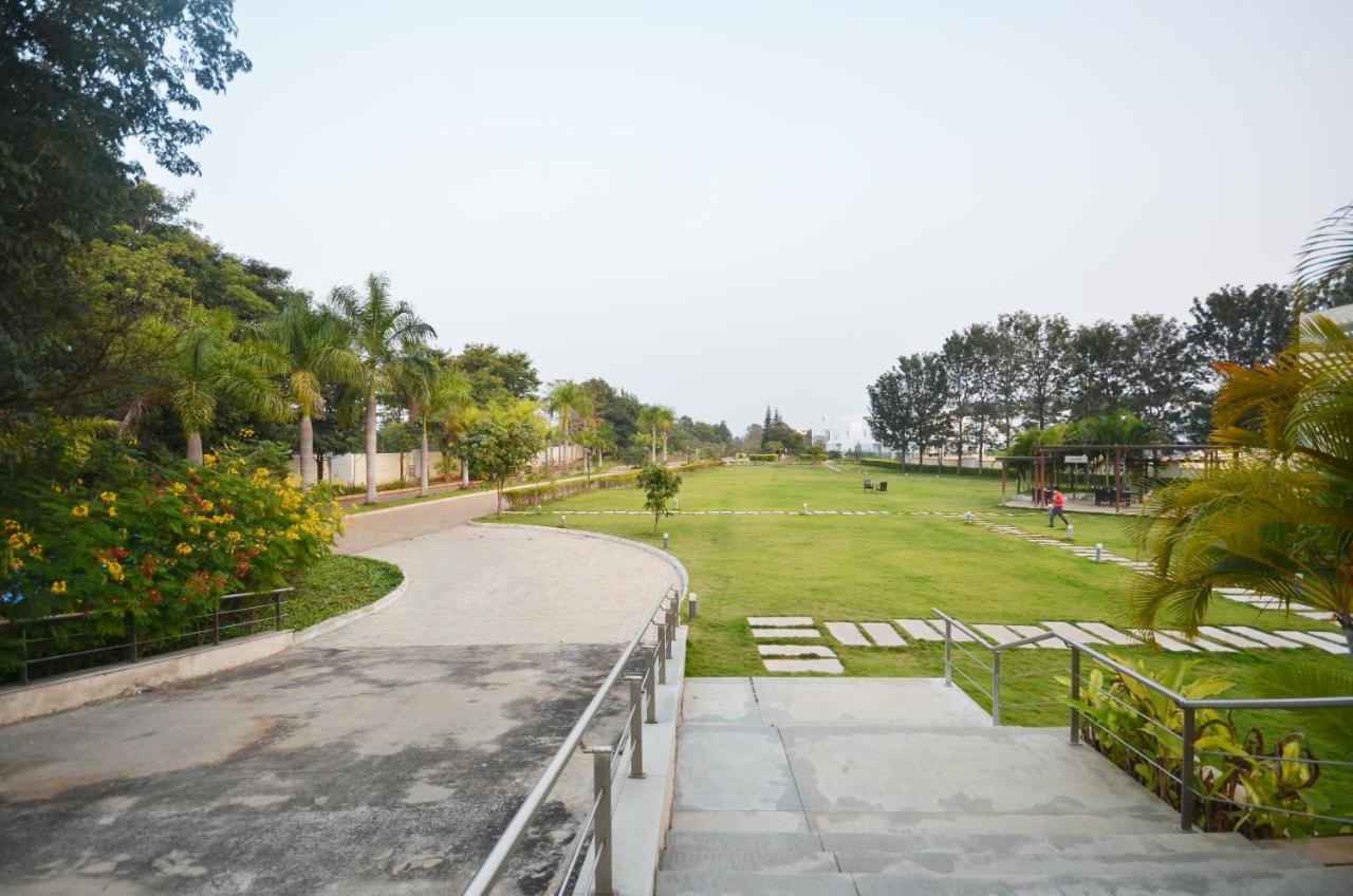 Spree Resort At Century Wintersun Dod Ballāpur Exterior photo